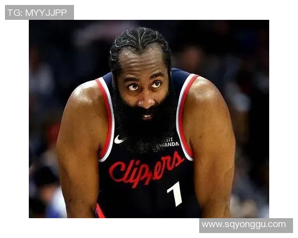 哈登拼尽全力仍难救主 十二投五中砍下15分三板十一助无奈球队遭逆转