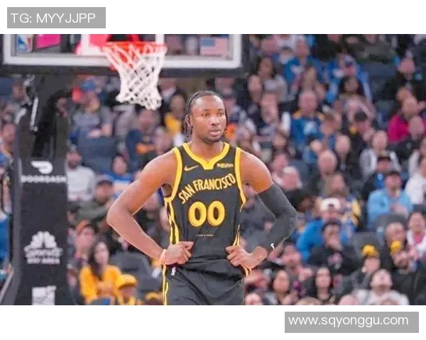 库明加半场高效表现贡献10分5板2断 罚球三中三展现全面实力 库明加半场高效表现贡献10分5板2断 罚球三中三展现全面实力